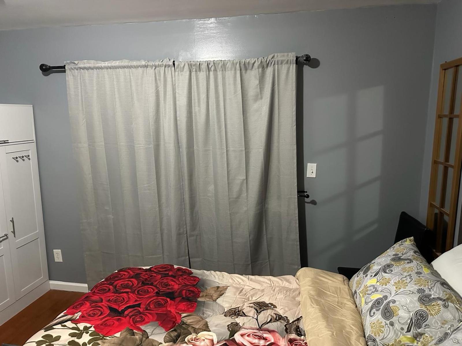 Divine Guest House Room D. 6Mins Near Ewr Newark Airport, 4Mins To Penn Station / Prudential エクステリア 写真