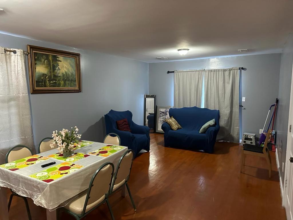 Divine Guest House Room D. 6Mins Near Ewr Newark Airport, 4Mins To Penn Station / Prudential エクステリア 写真